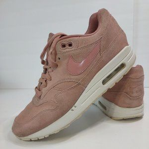 Nike iD Air Max 1 Size 9.5  AR1366-996 pink